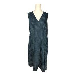 NEW Akris punto V Neck Sleeveless Polkadot Sheath Dress Fully Lined in Dark Blue